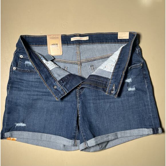 Levi’s Mid Length Shorts Mid Rise Women’s 12 / W31 Blue - Picture 2 of 7
